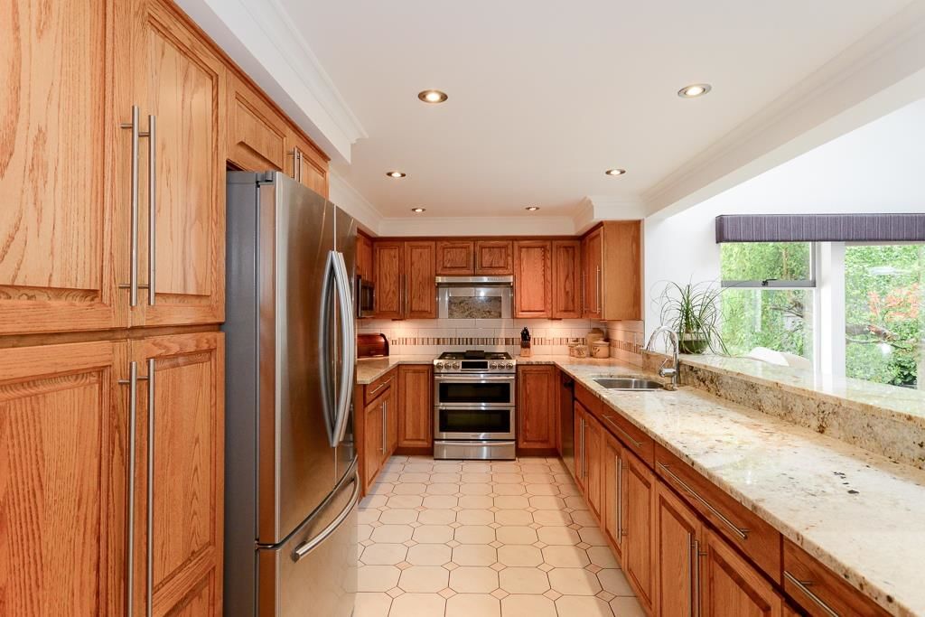 Listing Image 14