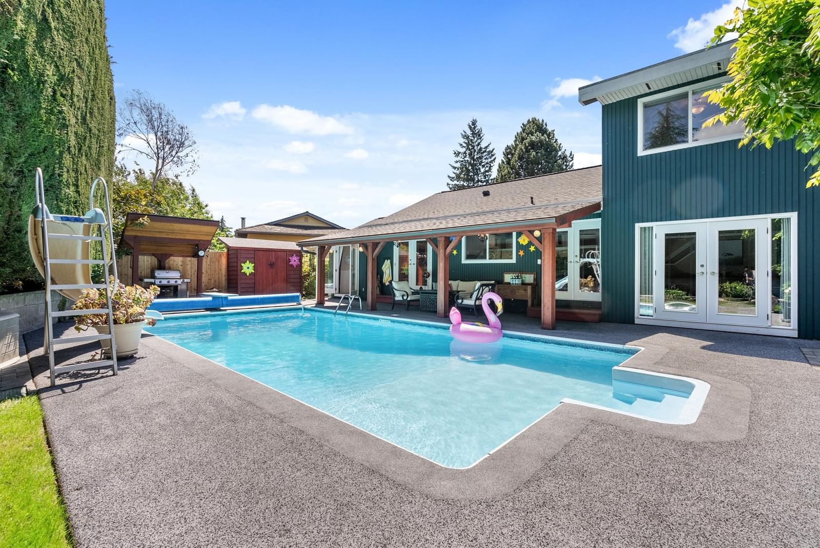 Listing Image 19