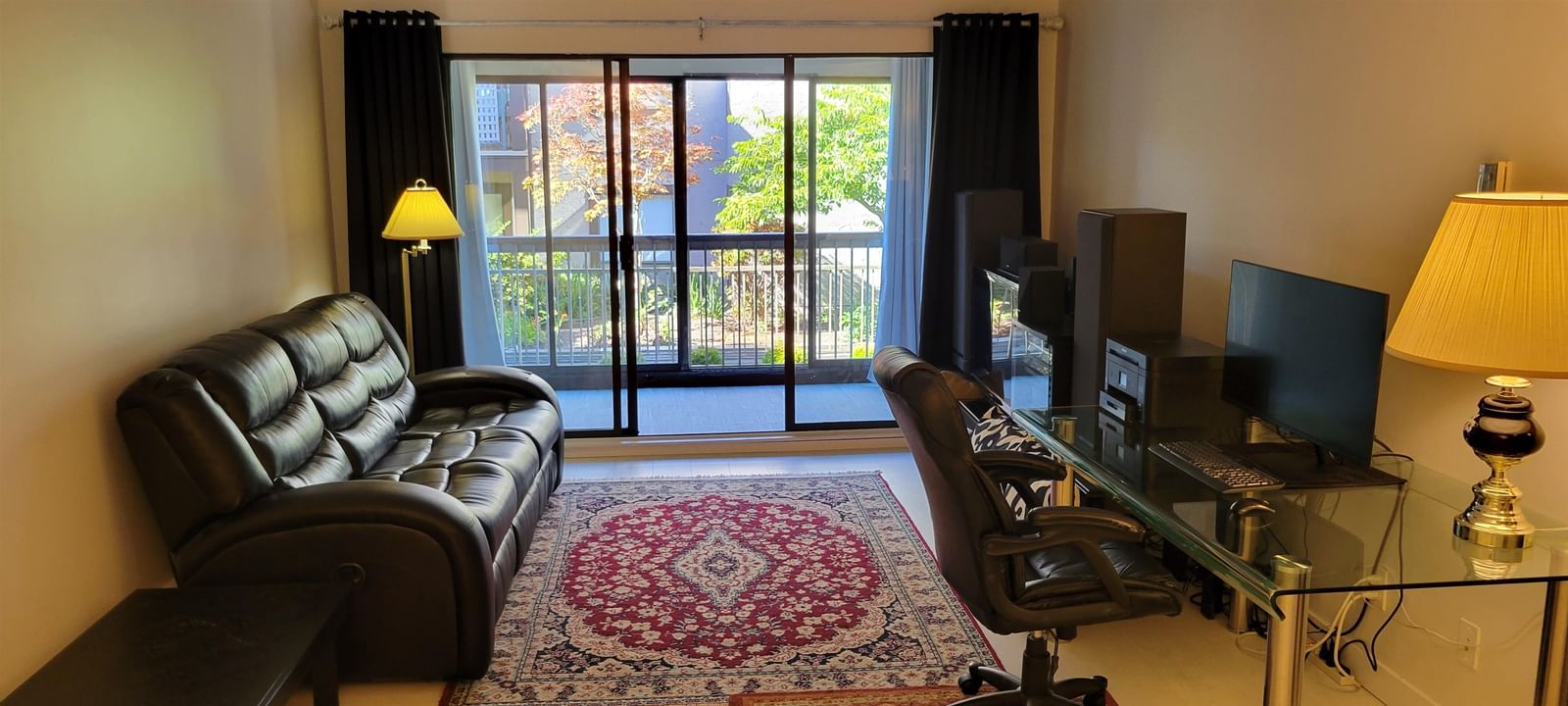 Listing Image 19