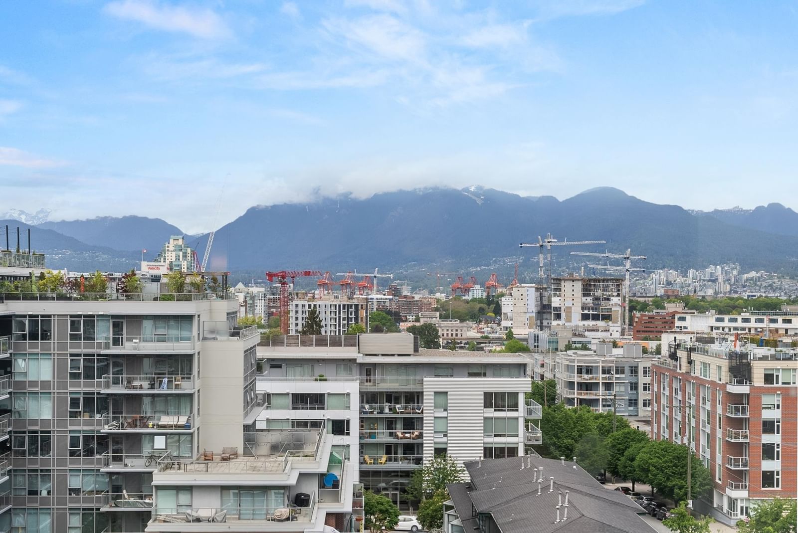 Listing Image 10