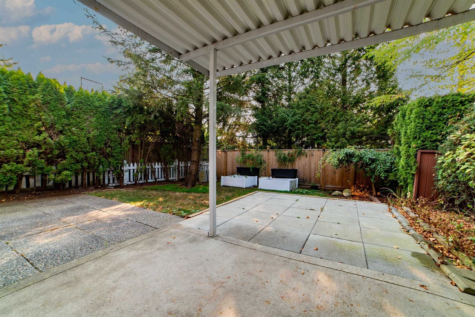 Listing Image 32