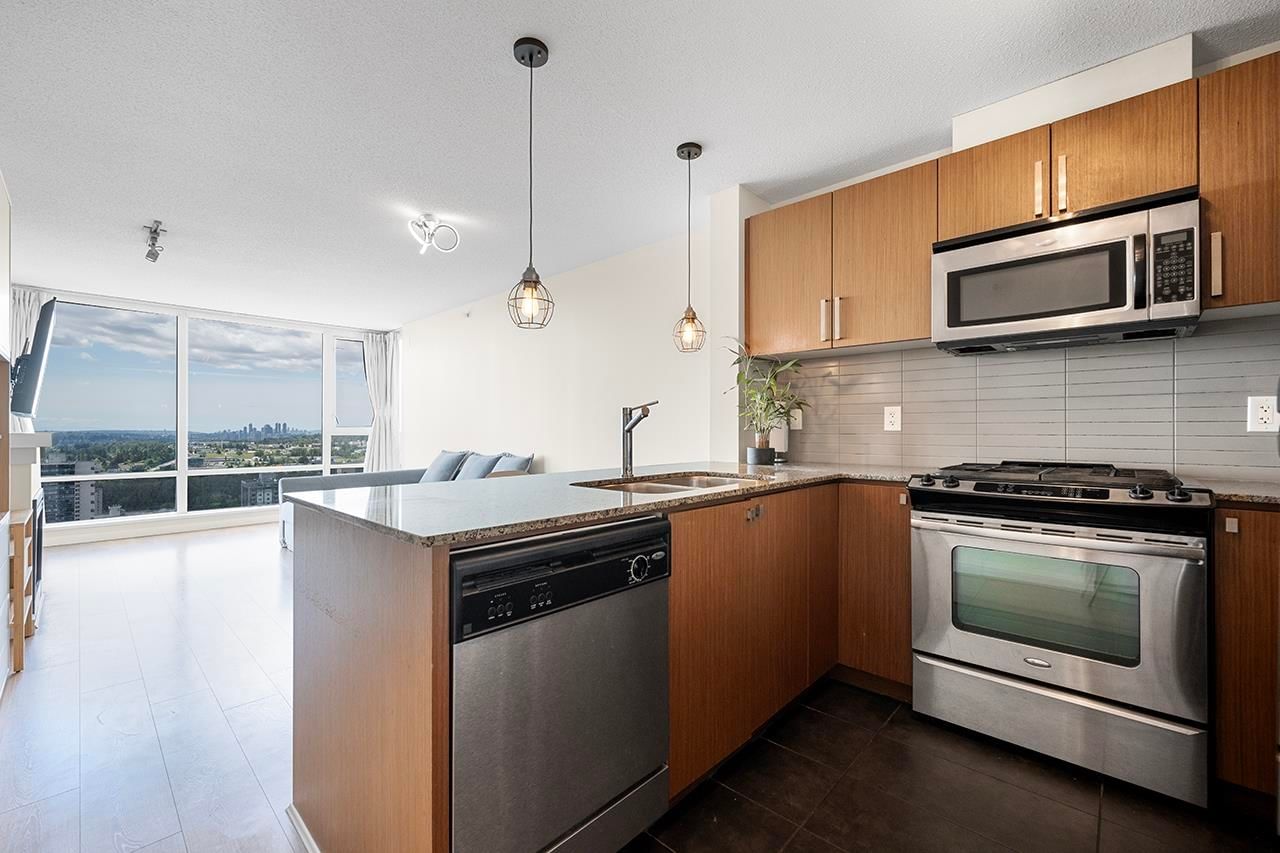 Listing Image 10