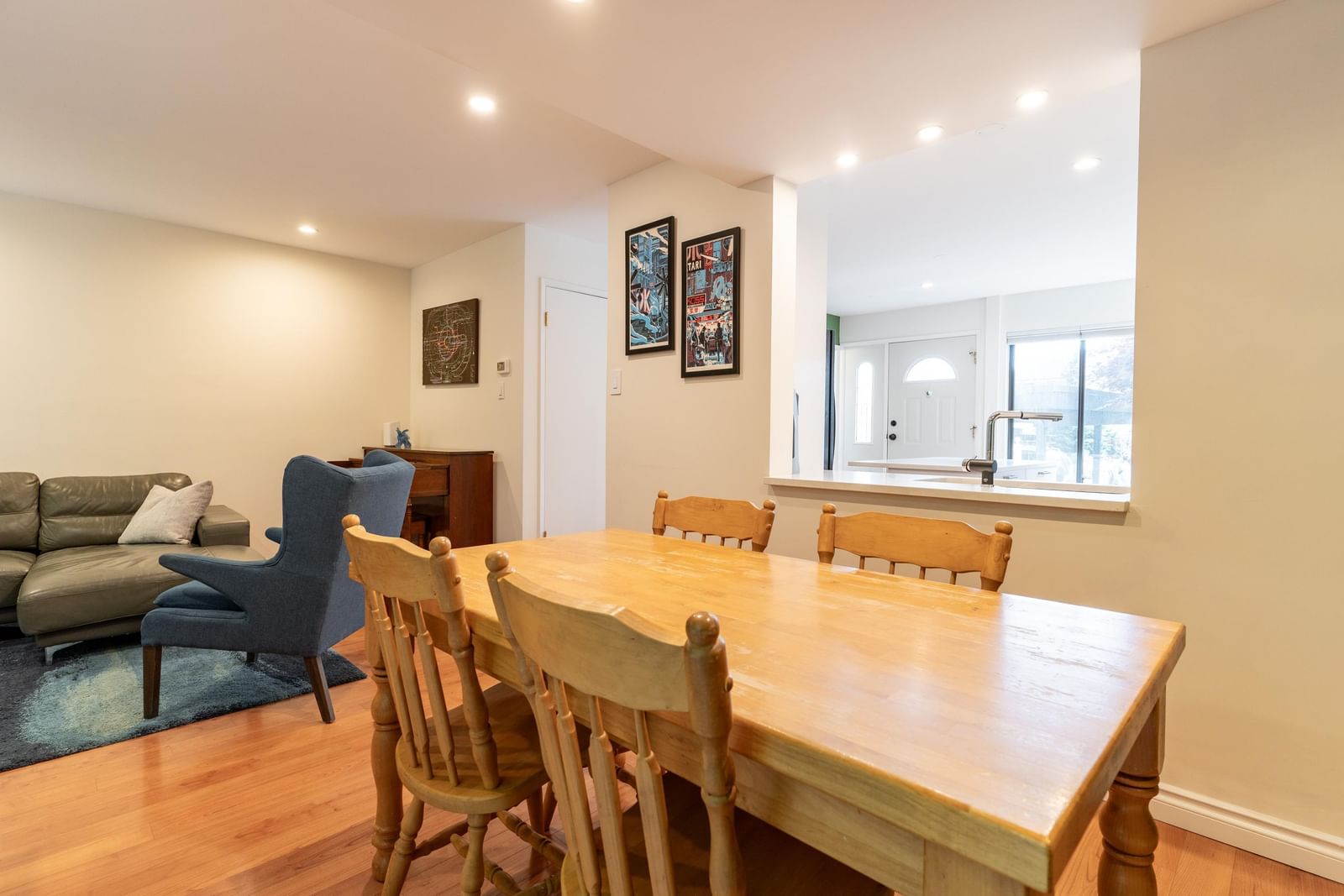 Listing Image 13