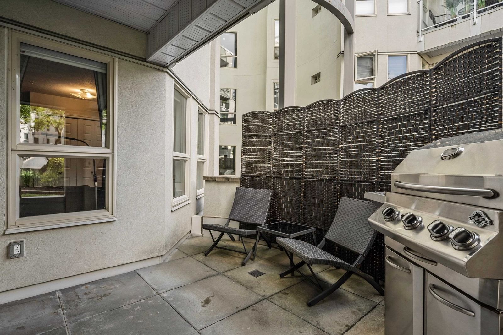 Listing Image 23