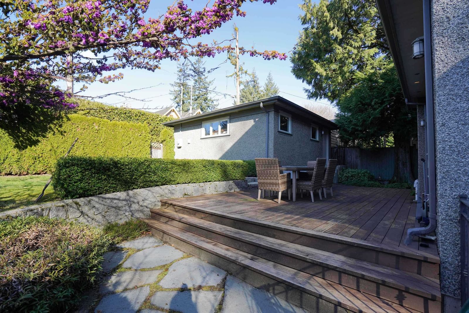 Listing Image 34