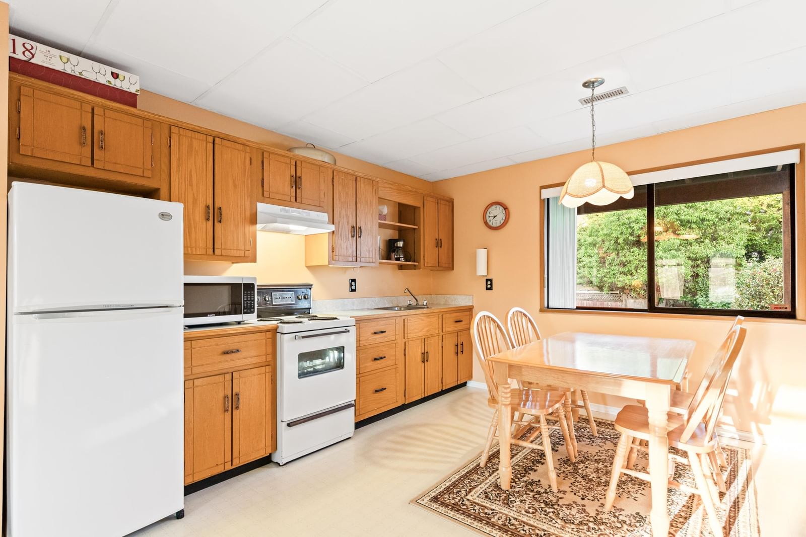 Listing Image 17