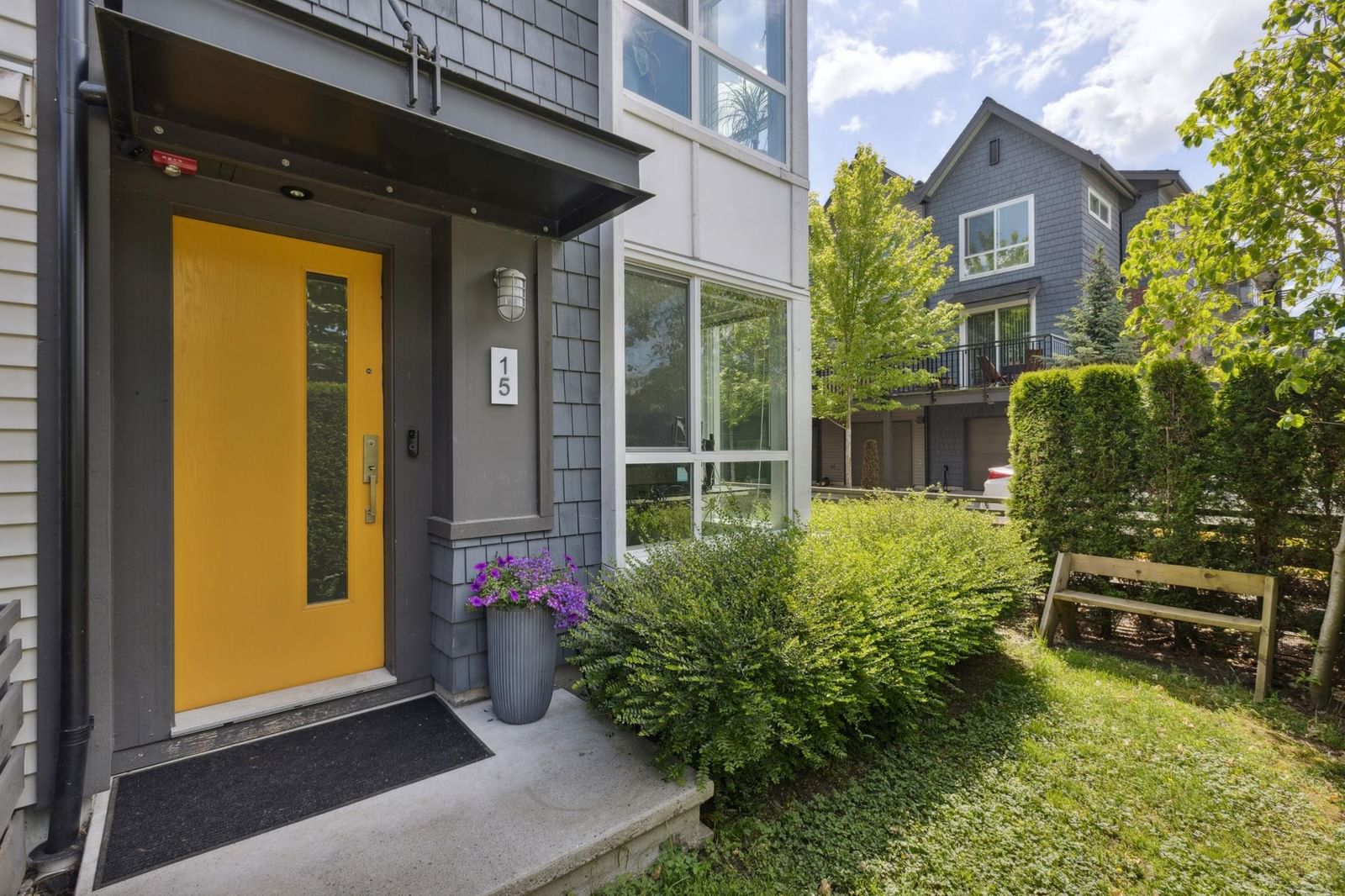 Listing Image 23