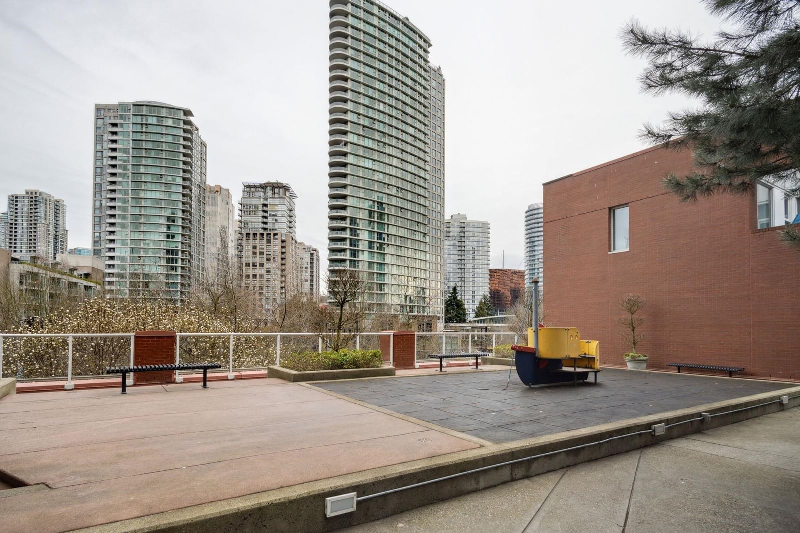 Listing Image 22