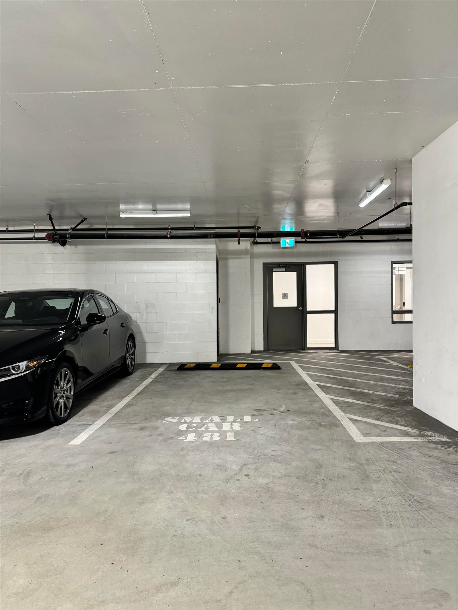 Listing Image 27