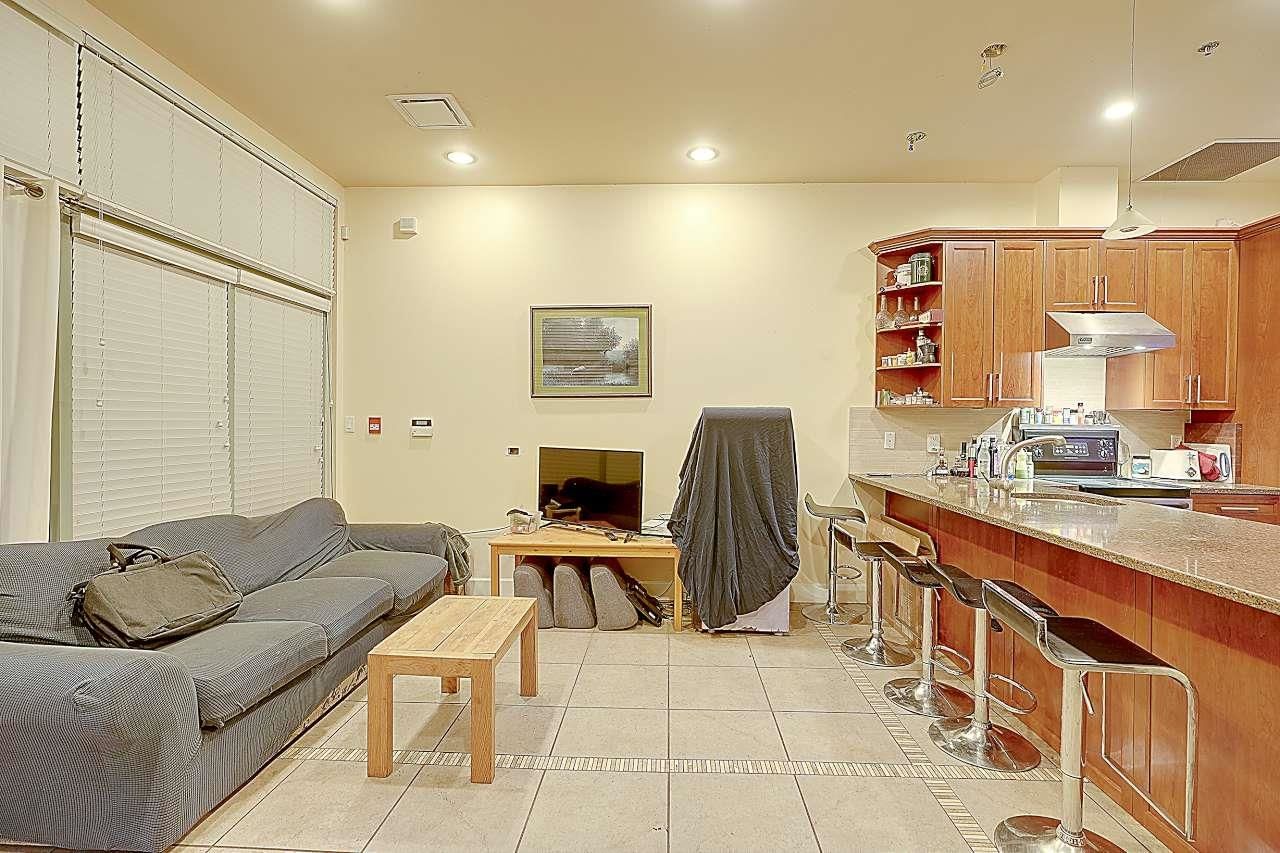 Listing Image 23