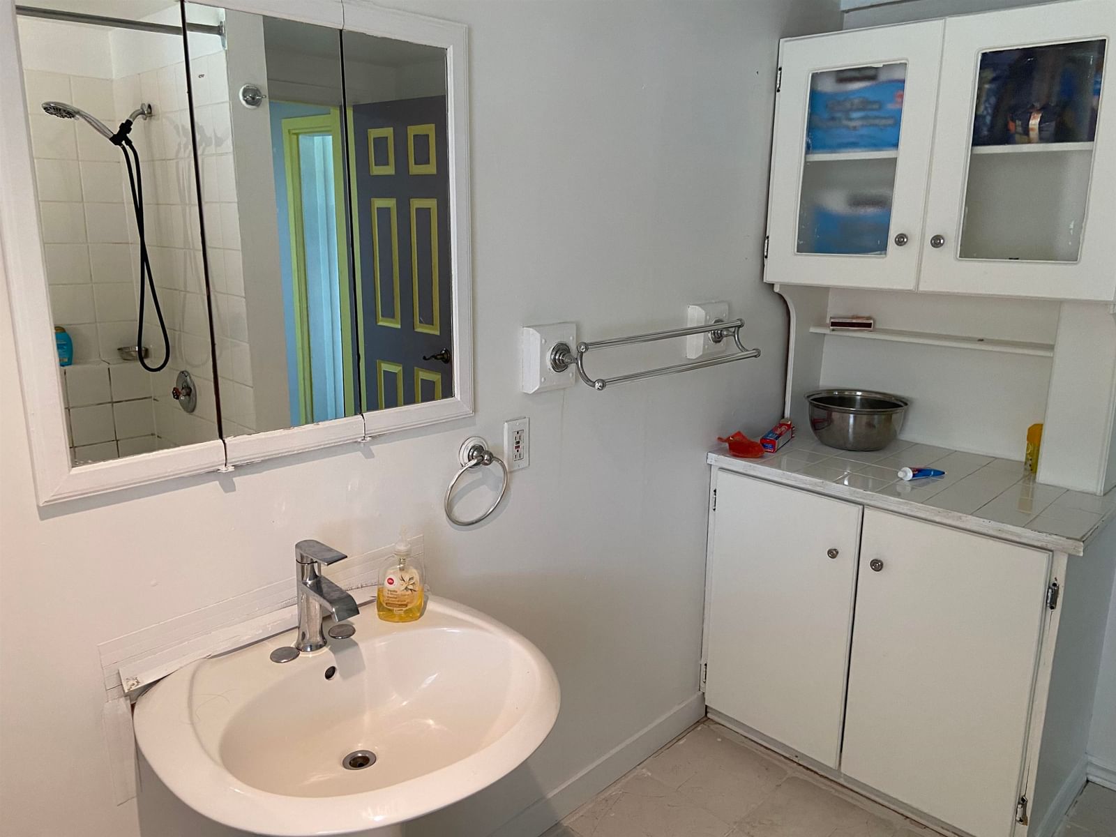 Listing Image 13