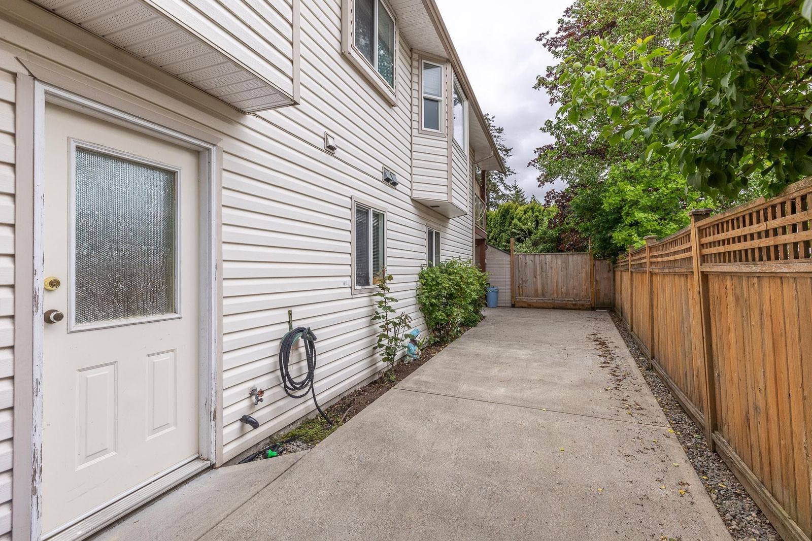 Listing Image 28