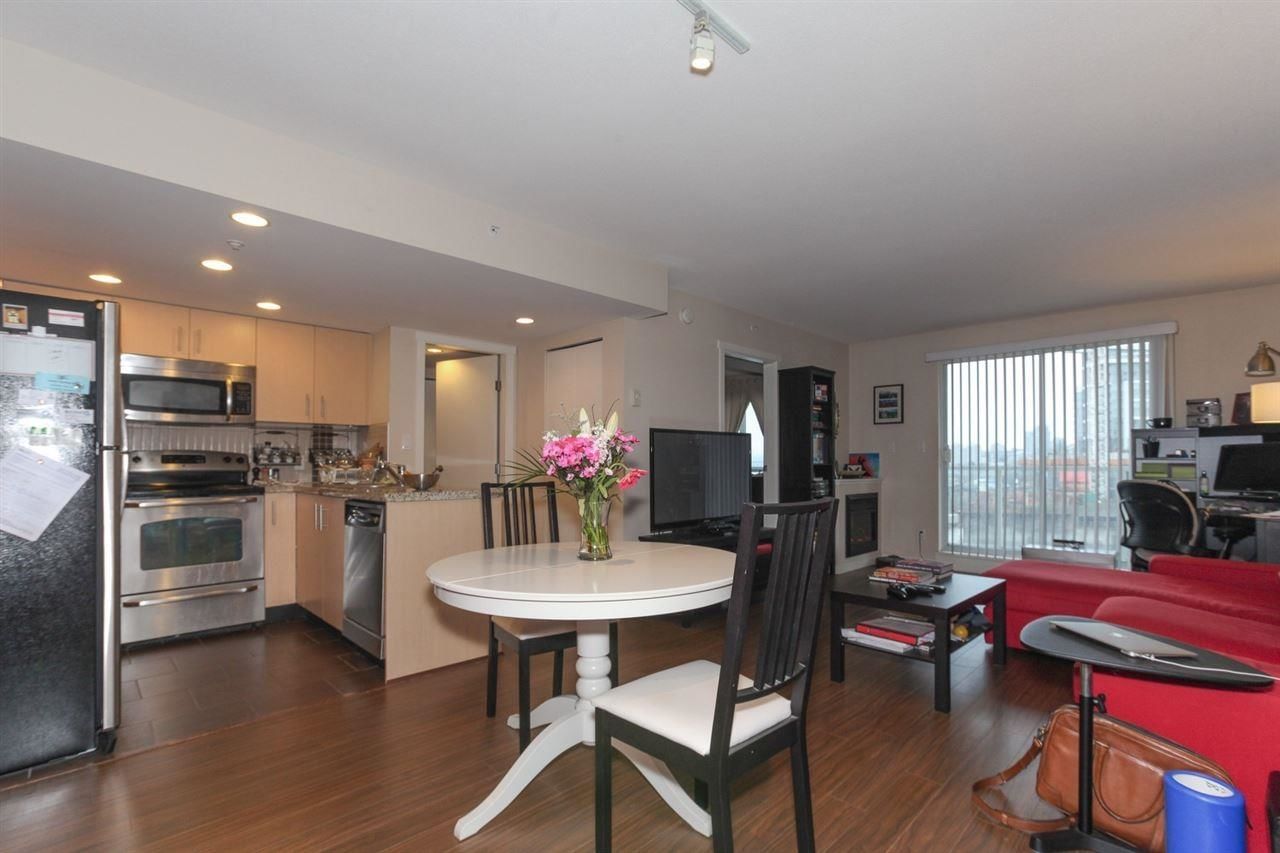 Listing Image 9