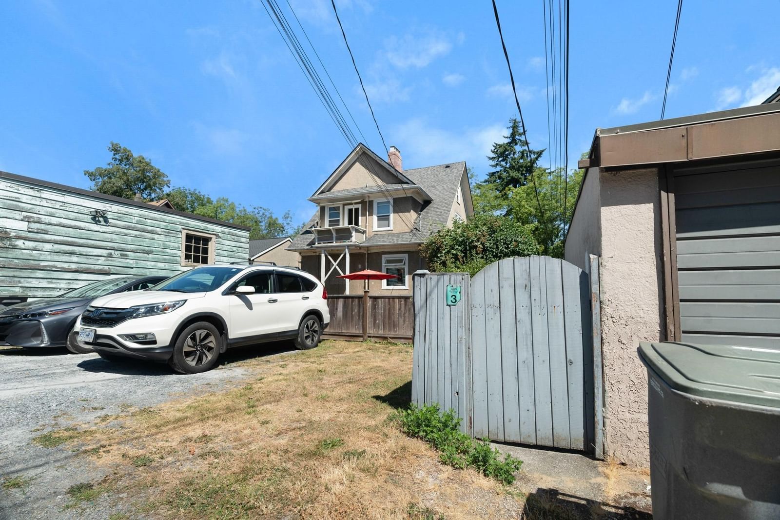 Listing Image 17