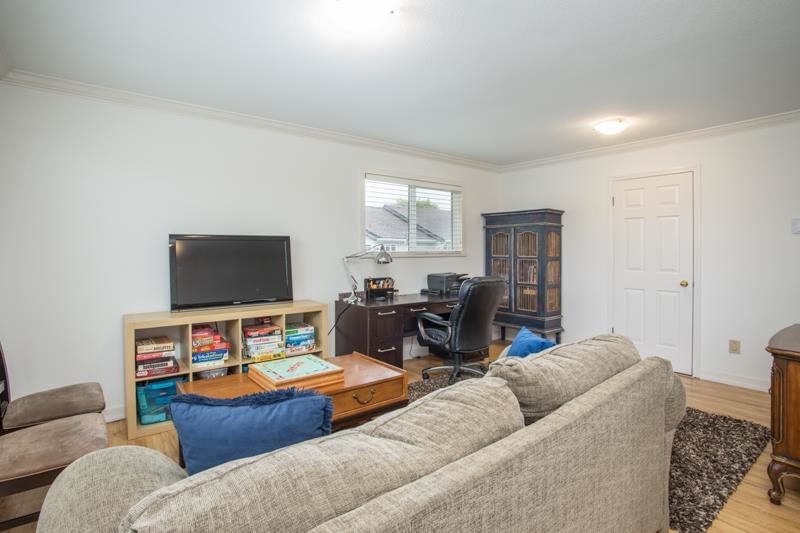 Listing Image 28