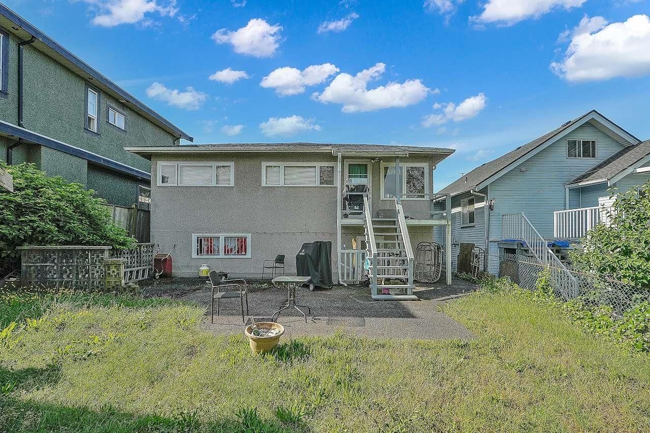 Listing Image 11