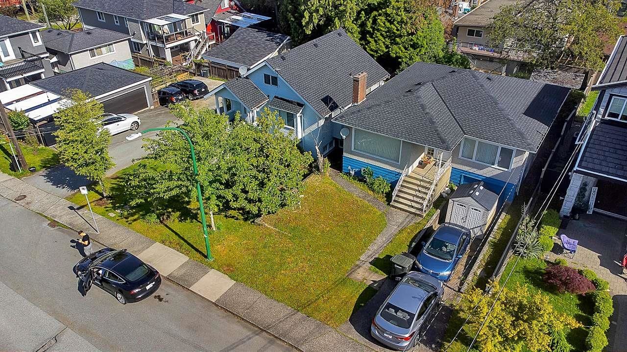 Listing Image 8