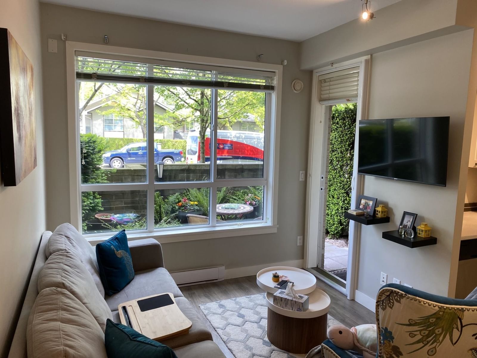 Listing Image 16