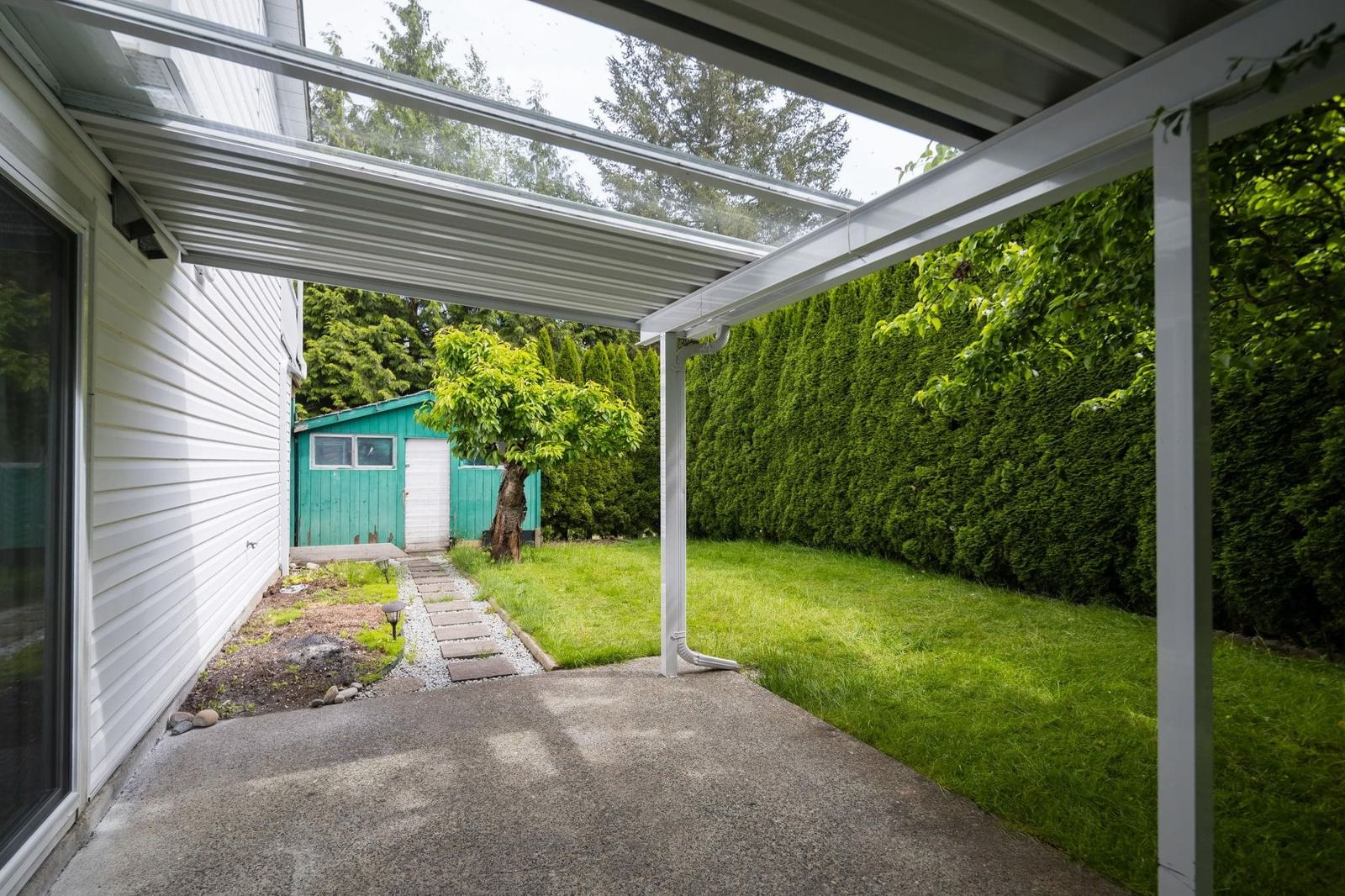 Listing Image 6