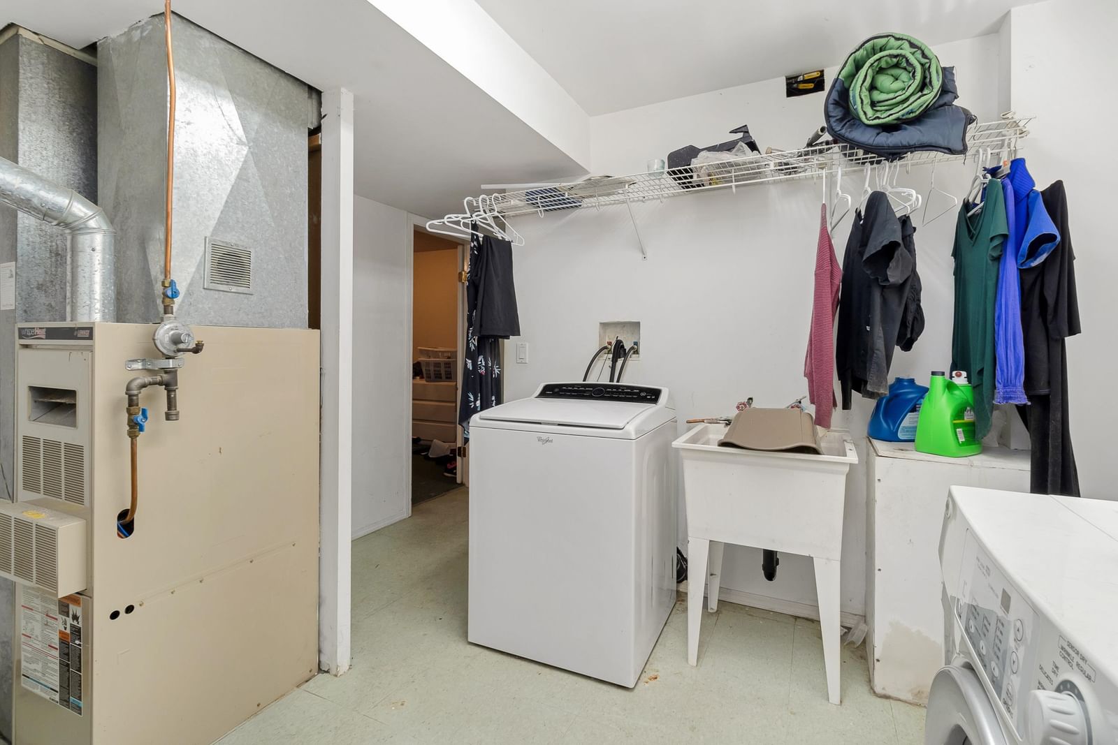 Listing Image 18