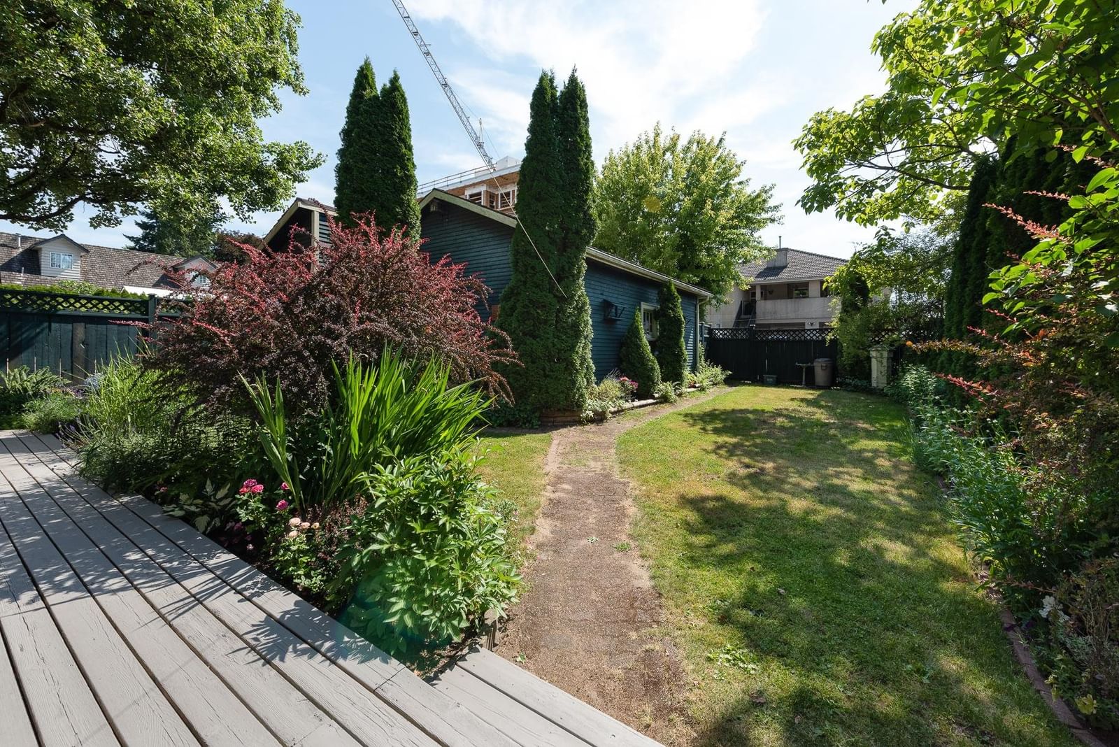 Listing Image 13