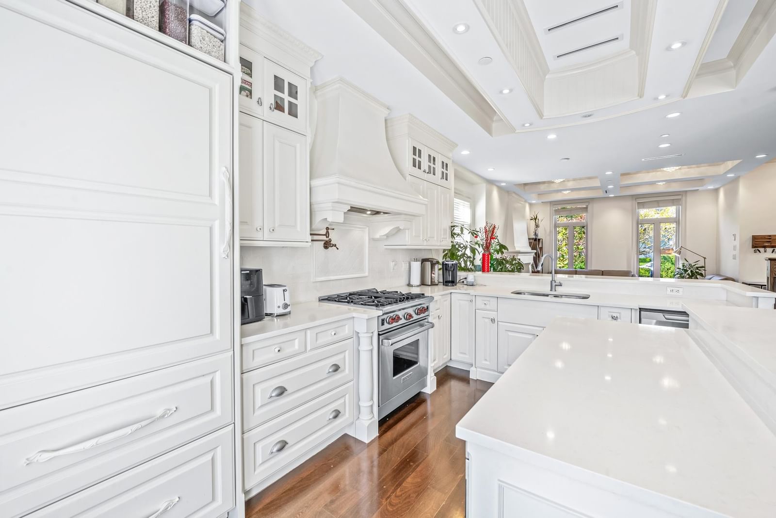 Listing Image 9
