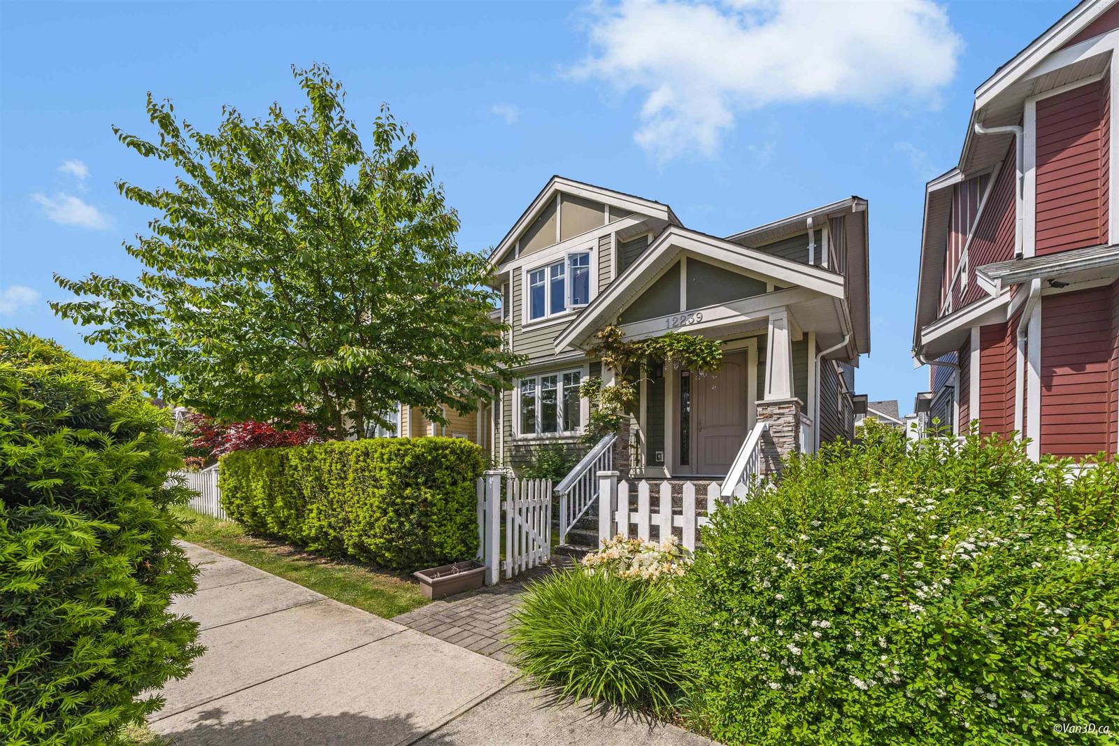 Listing Image 1