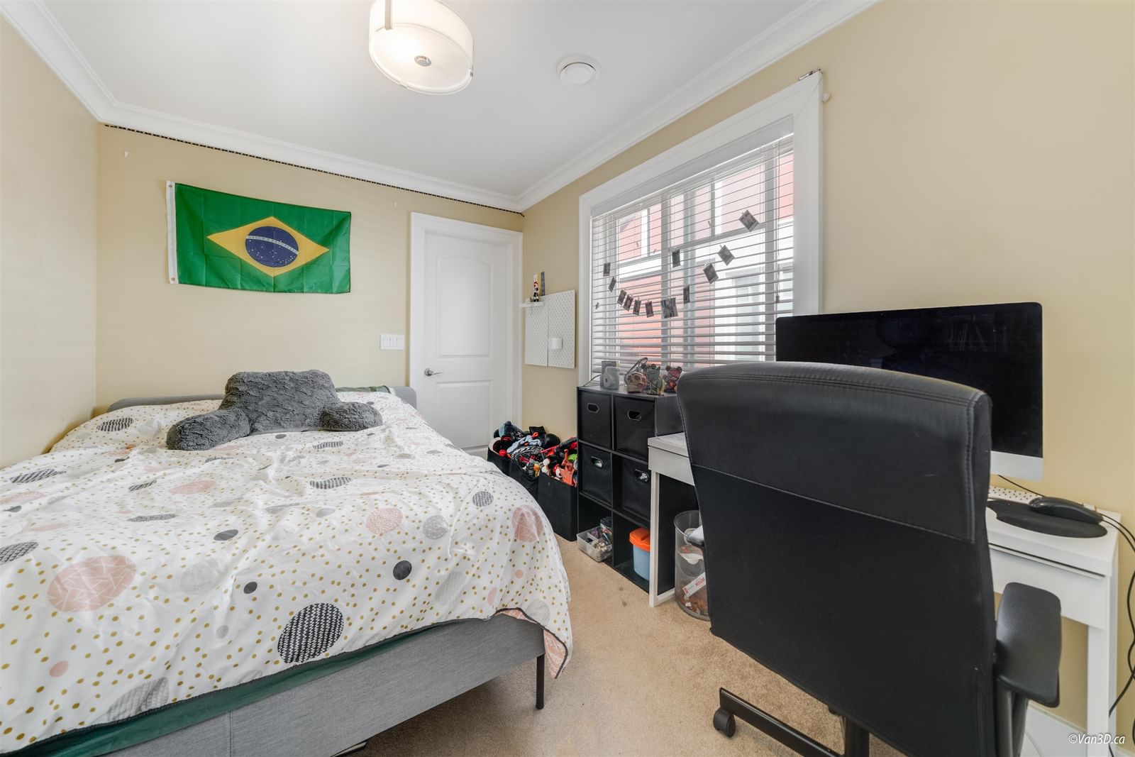 Listing Image 17