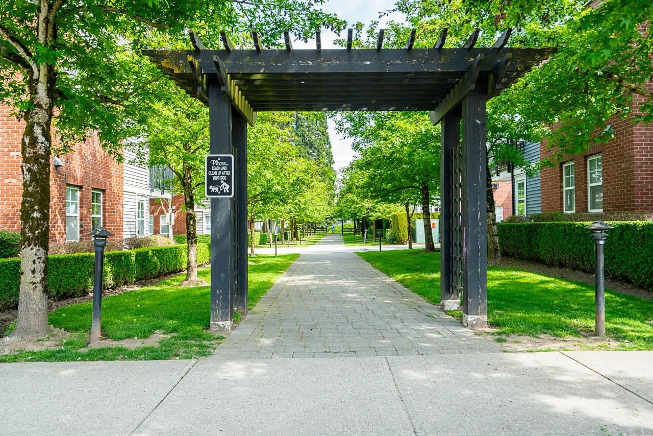 Listing Image 27