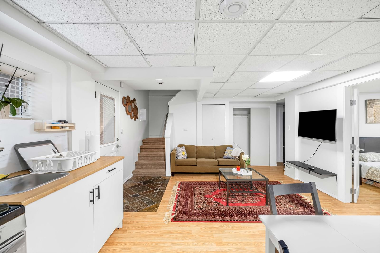 Listing Image 14