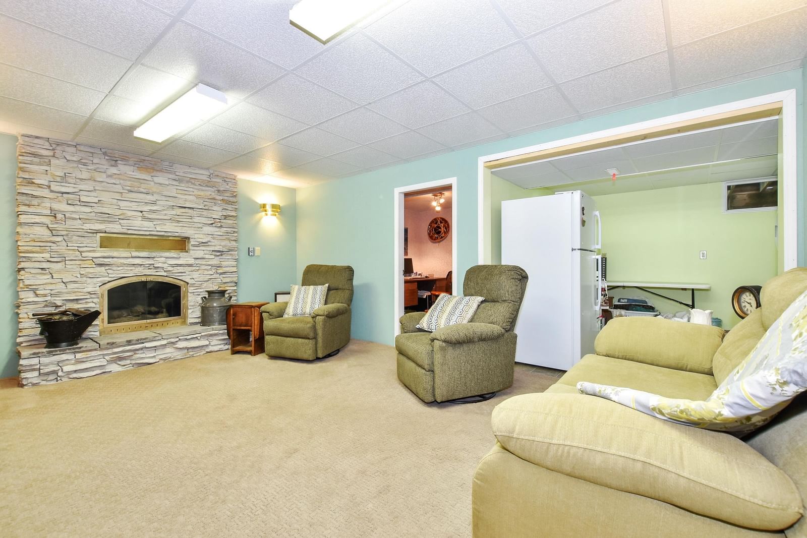 Listing Image 21