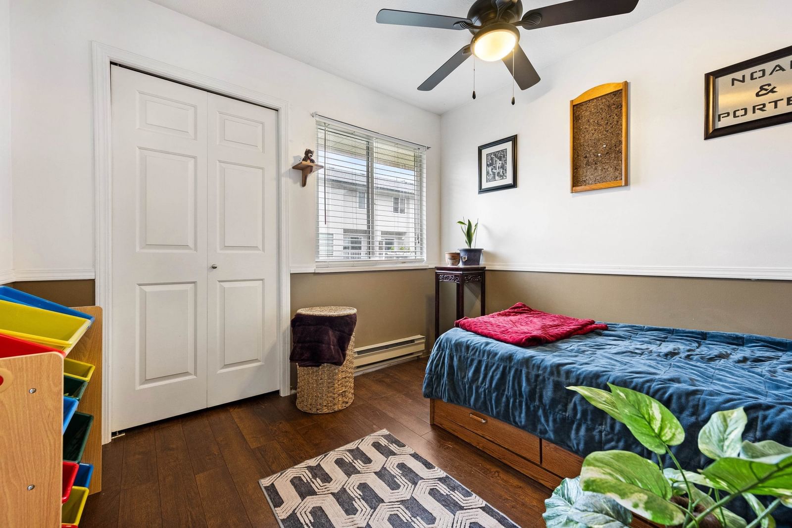 Listing Image 24