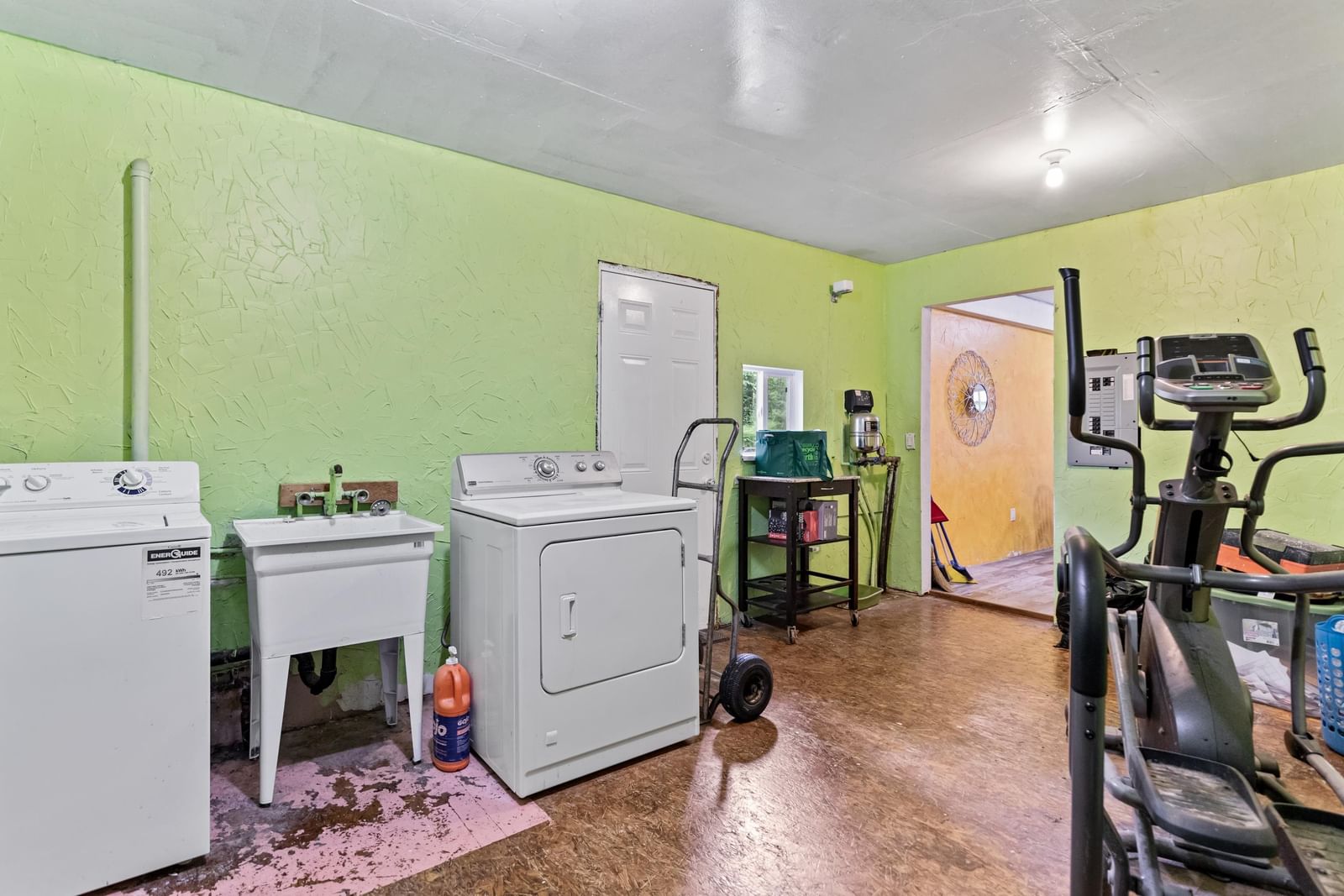 Listing Image 23
