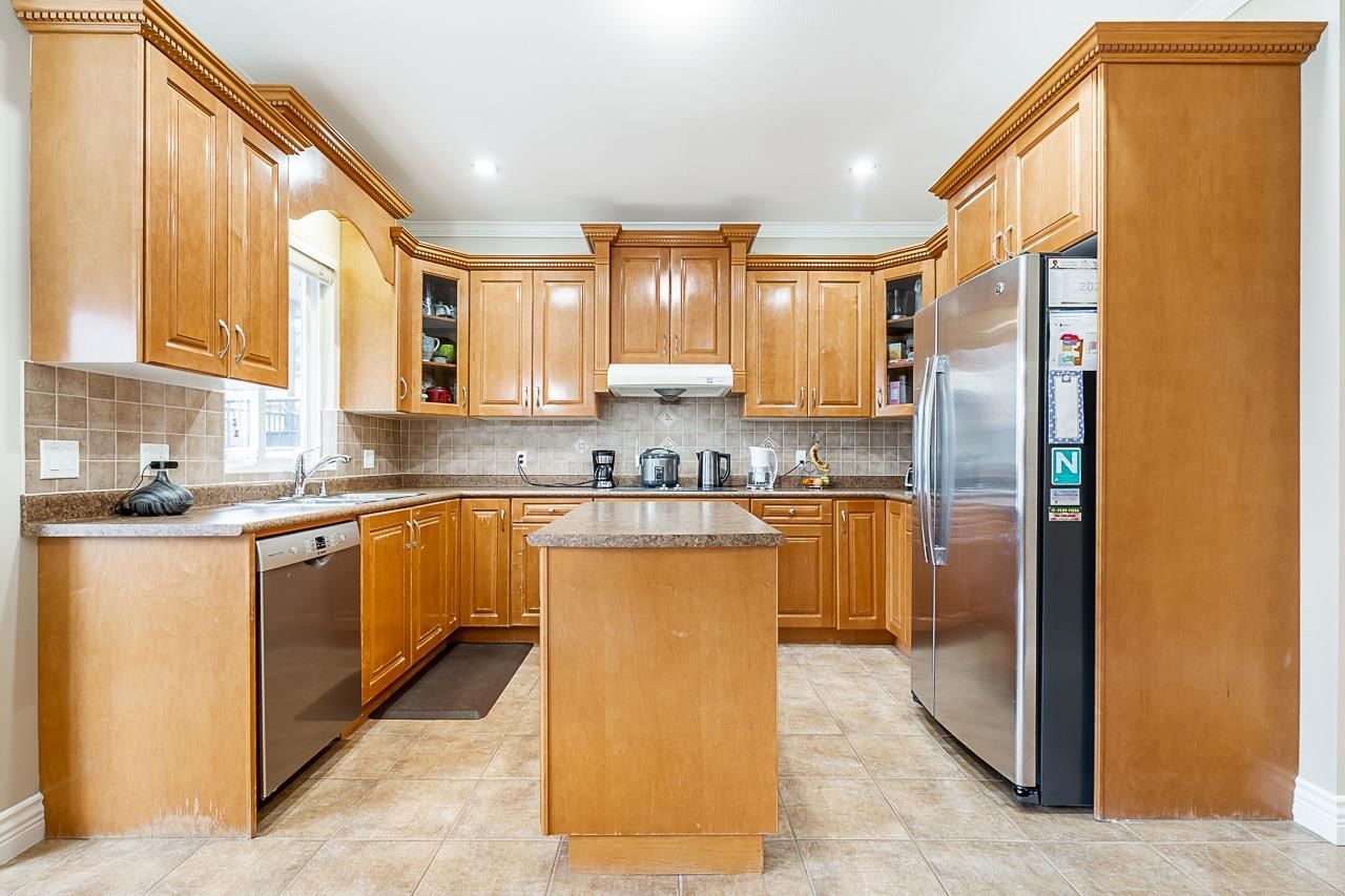 Listing Image 15