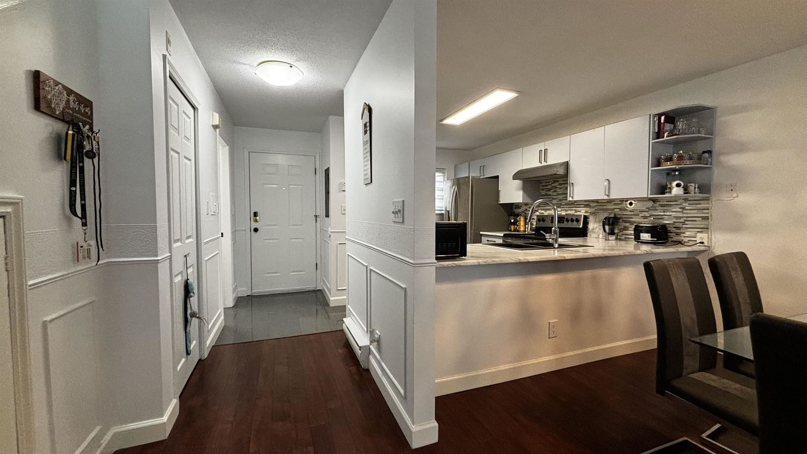 Listing Image 18