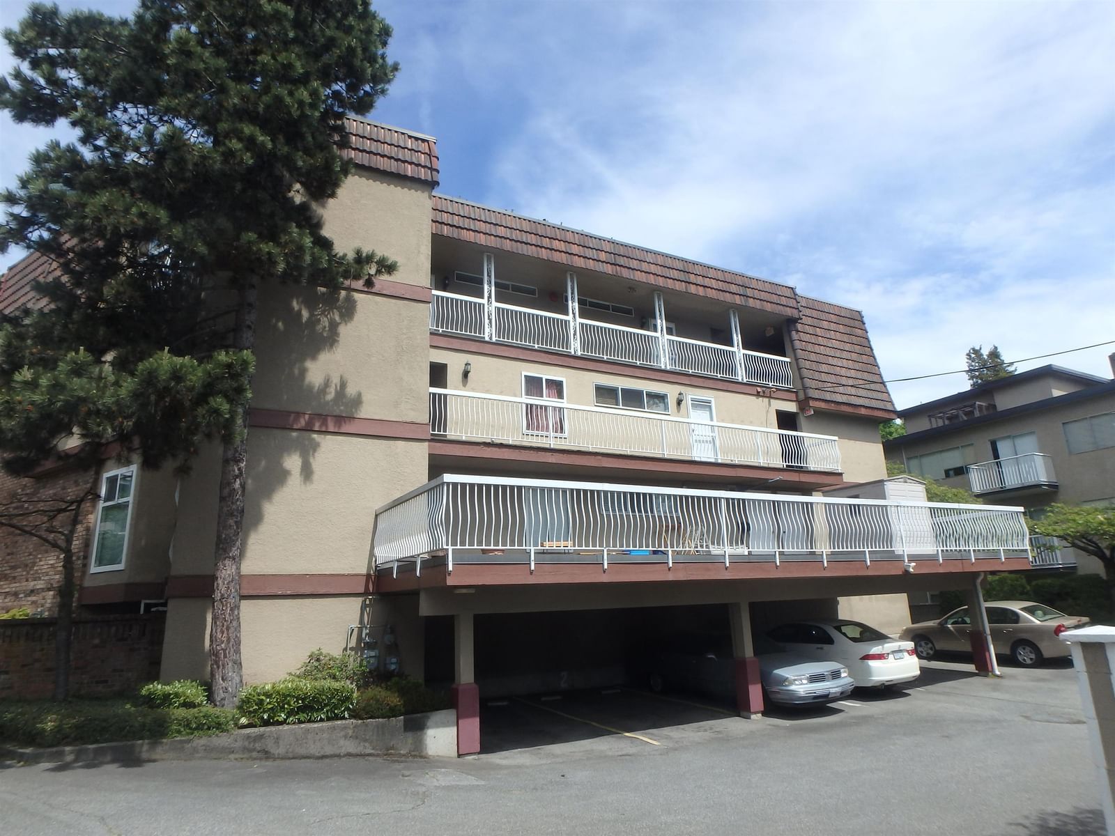 Listing Image 25