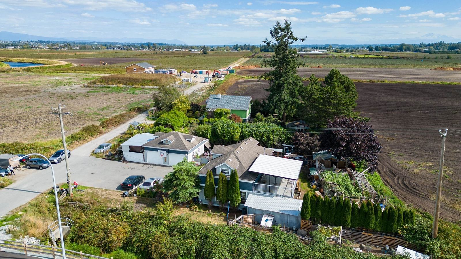 Listing Image 17