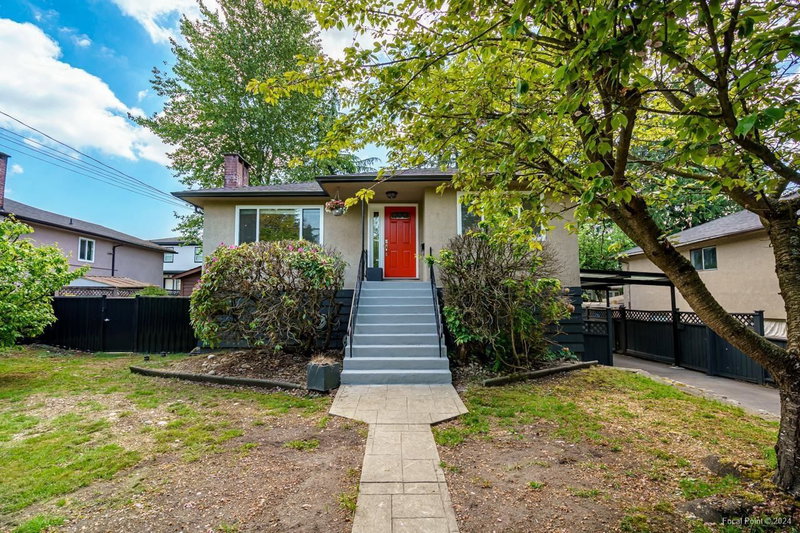 11230 82 Avenue, Delta, V4C 2B7 | Image 2