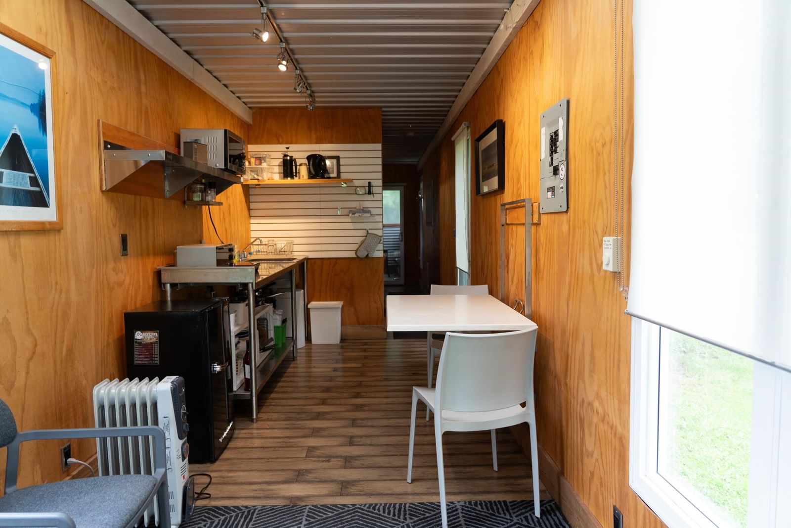 Listing Image 22