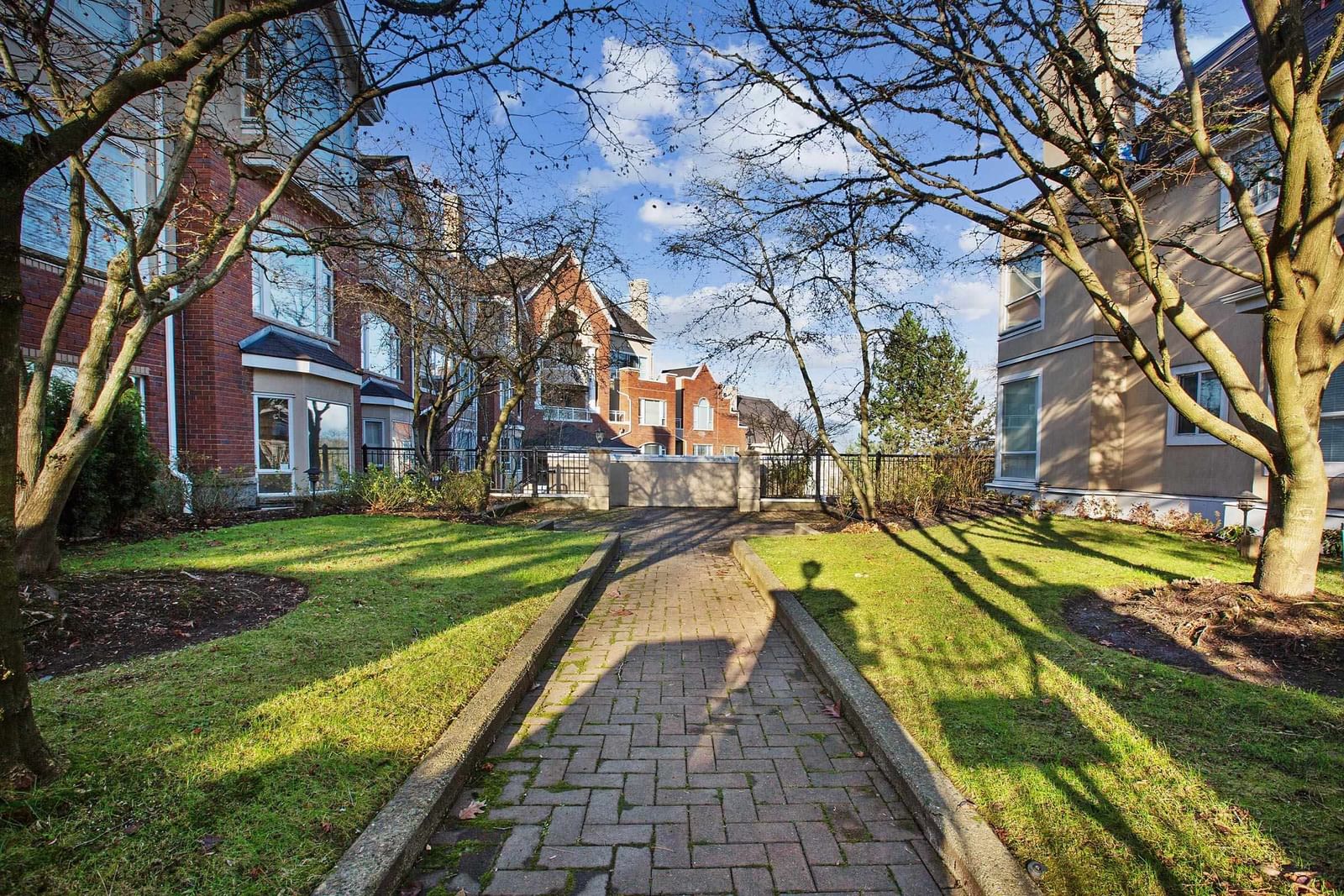 Listing Image 24