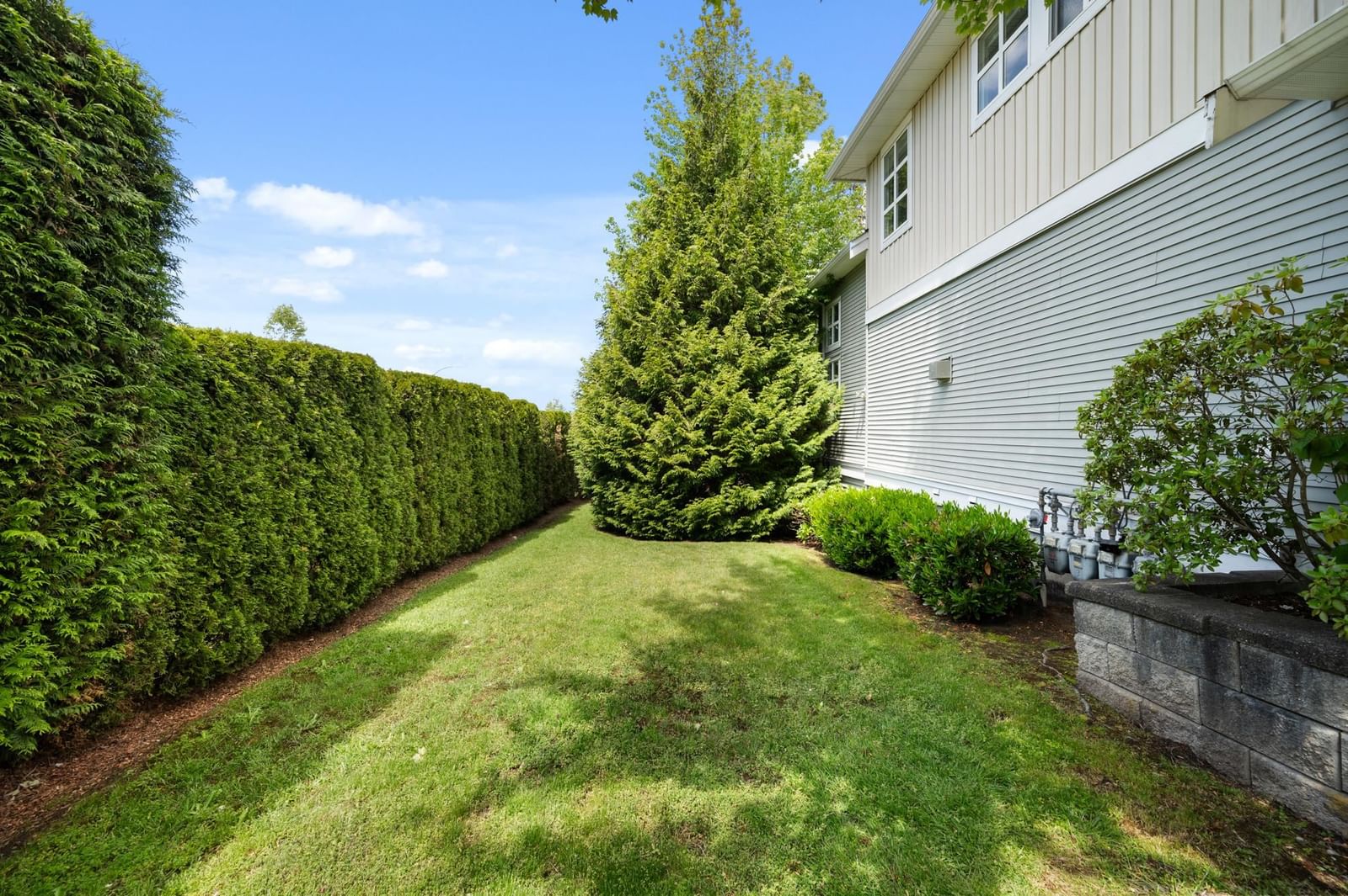 Listing Image 40