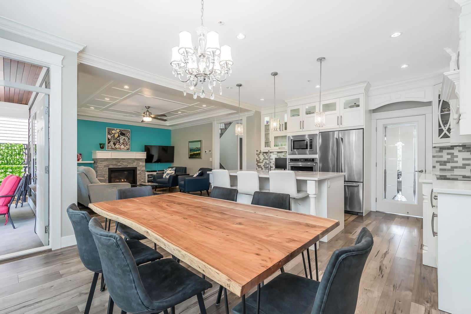 Listing Image 15