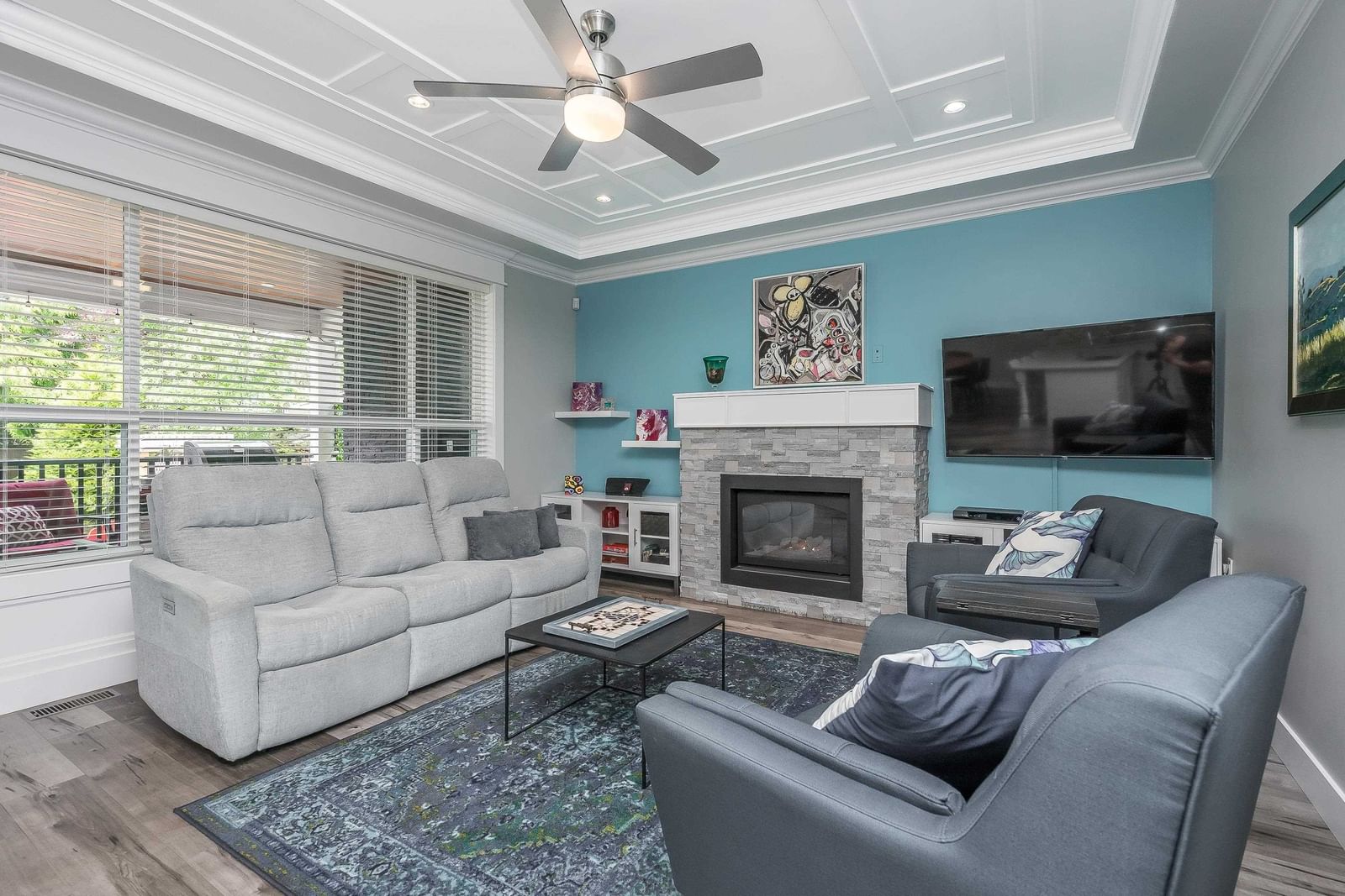 Listing Image 16