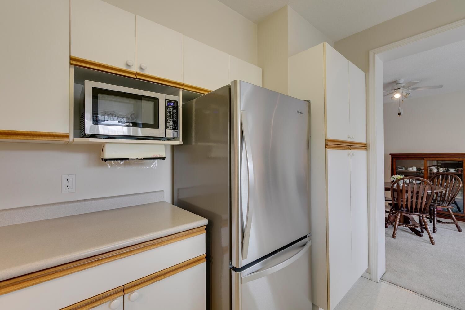 Listing Image 16
