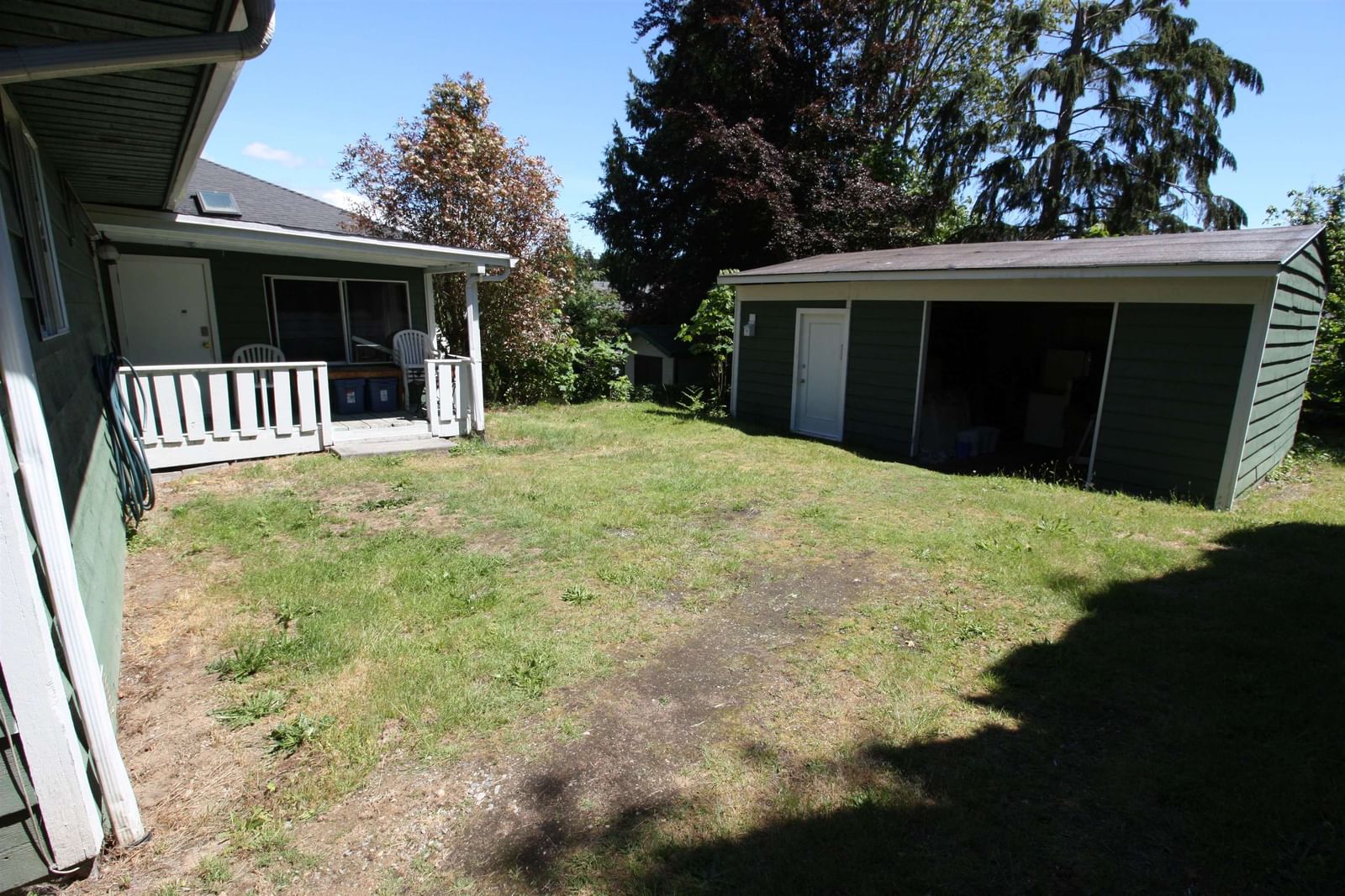 Listing Image 10