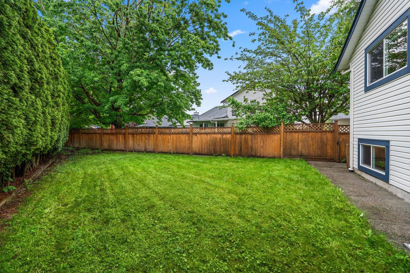 Listing Image 37