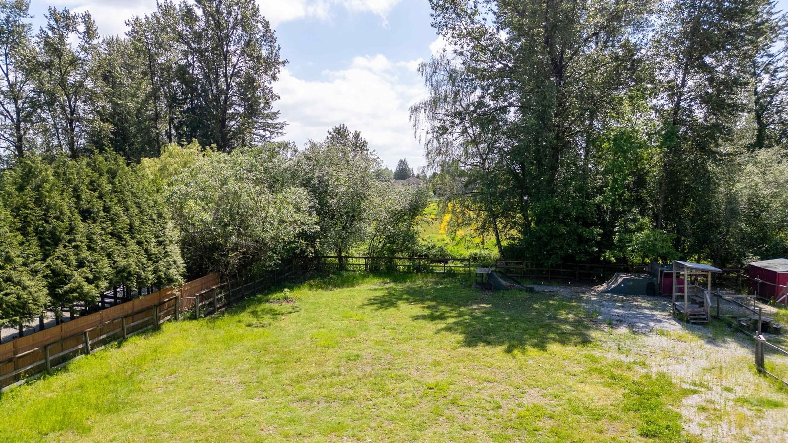 Listing Image 28