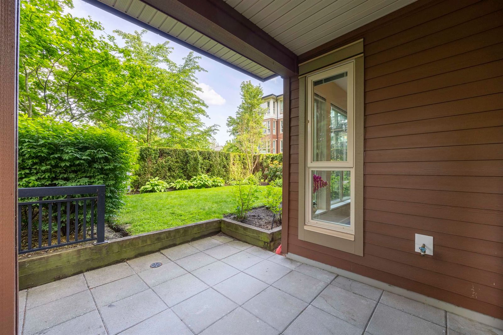 Listing Image 25