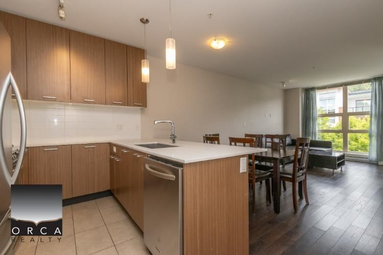 302 - 1182 16th Street, North Vancouver, V7P 0B3 | Image 2