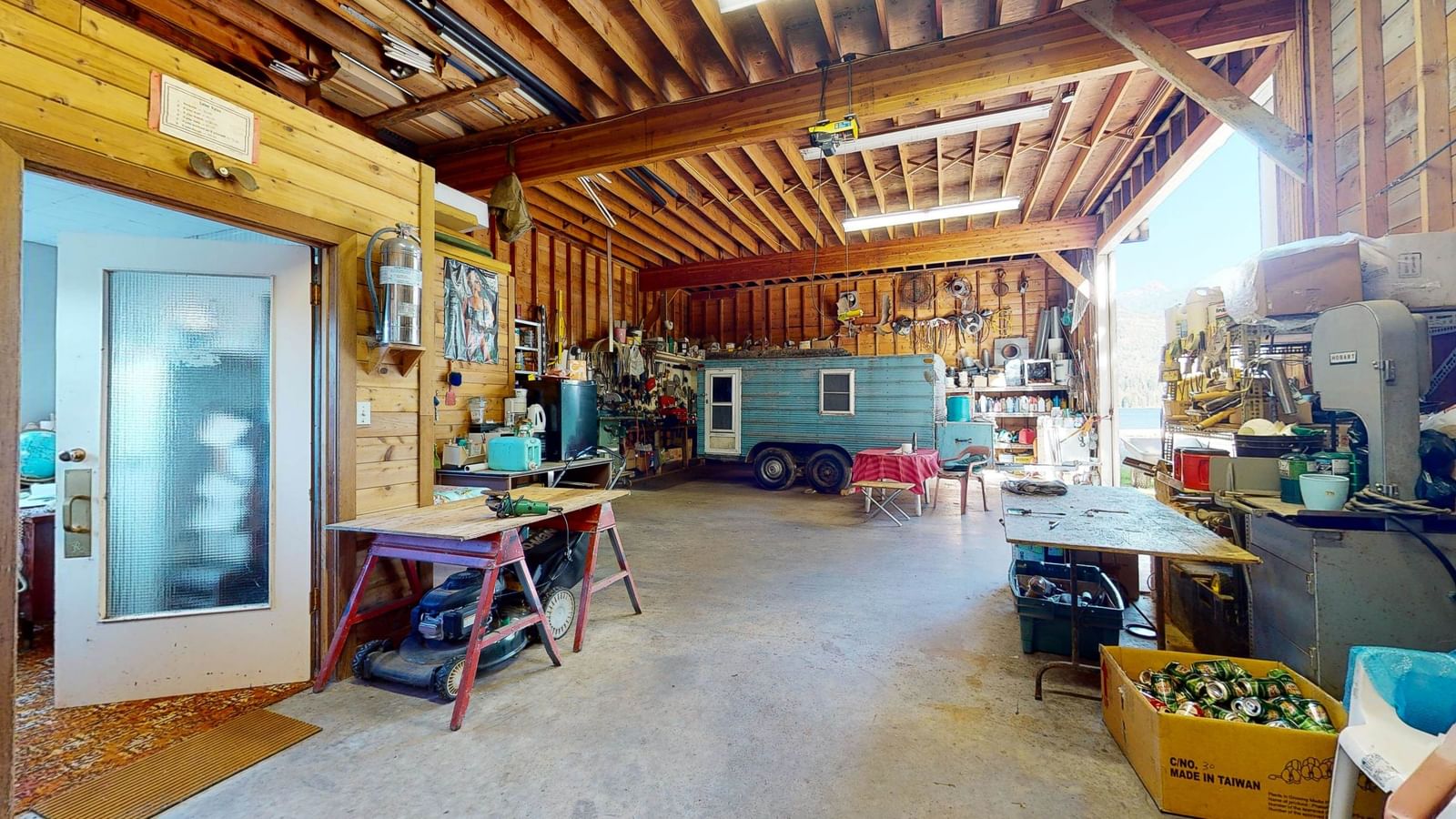 Listing Image 29